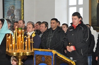 Minister of Defense Celebrates the Twelfth Day Holiday at Tiganesti Monastery