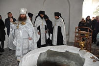 Minister of Defense Celebrates the Twelfth Day Holiday at Tiganesti Monastery
