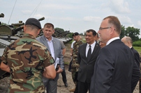 MPs Visit Chisinau Infantry