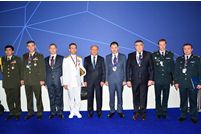 NATO Summit: Minister of Defense Meets with His Counterparts from Italy and Turkey