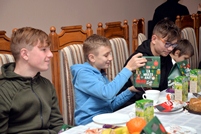 Children`s Holiday Show