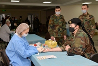 On the eve of winter holidays, the soldiers of the National Army donate blood and plasma