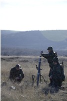 The soldiers of the National Army perform live fire in Cahul